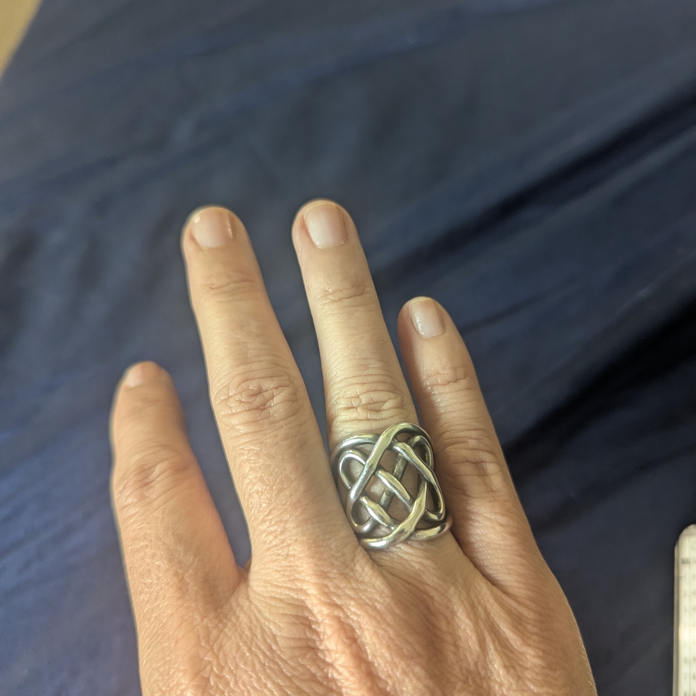 Sterling Silver Celtic Knot Ring Size 6